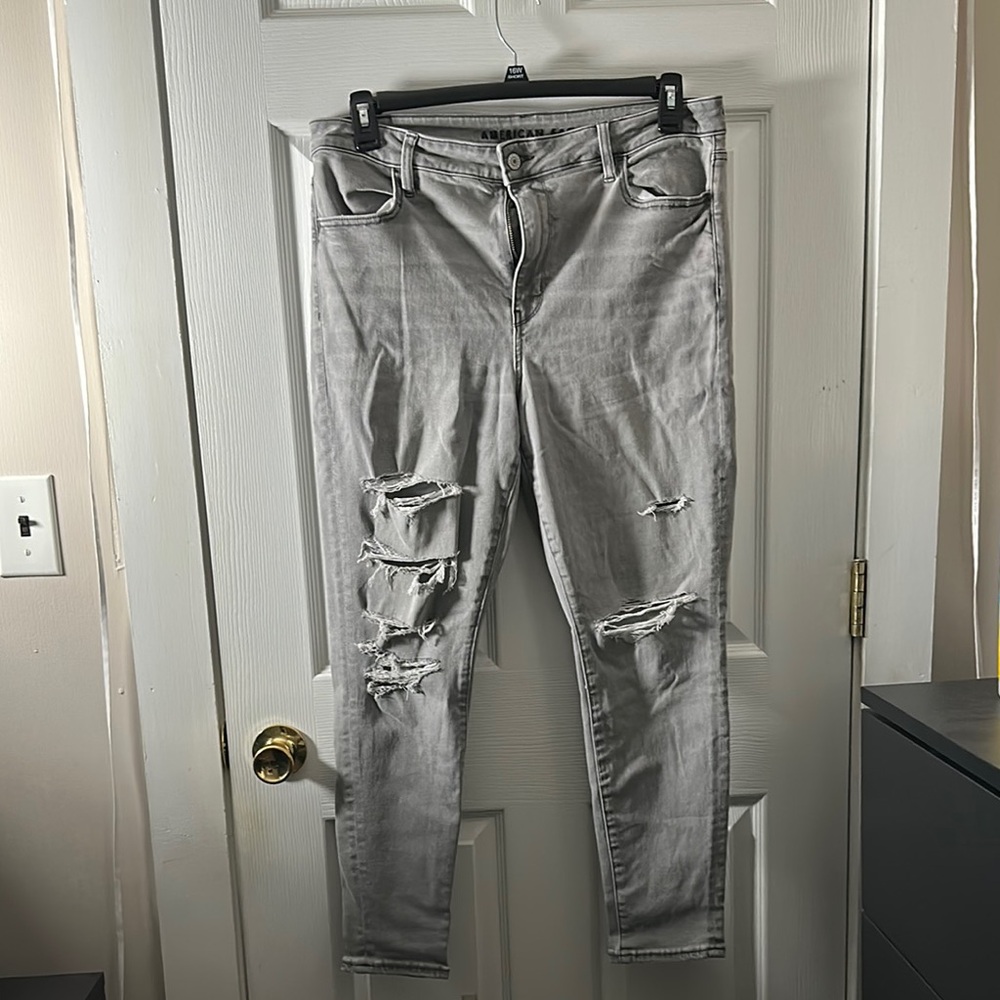 American Eagle Ripped Gray Jeans